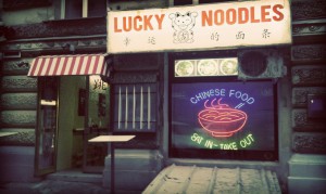лапшичная lucky noodles